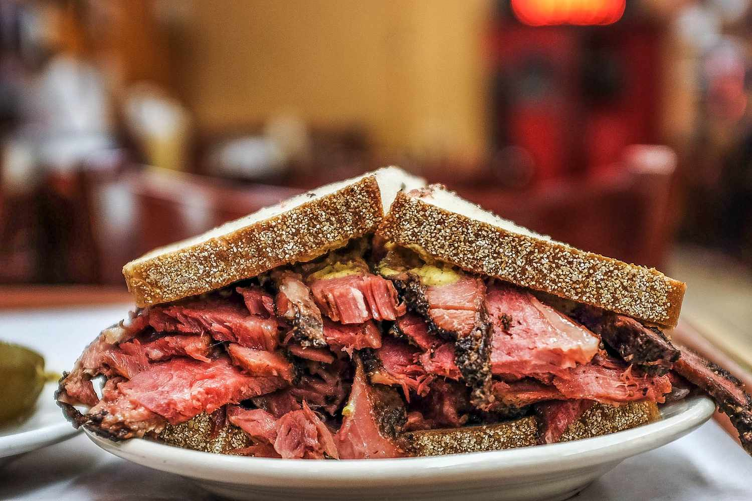 best-sandwiches-in-america-katzs-deli-pastrami-new-york-FT-BLOG0121-a51b5fac05424879bad65e80c10486dc